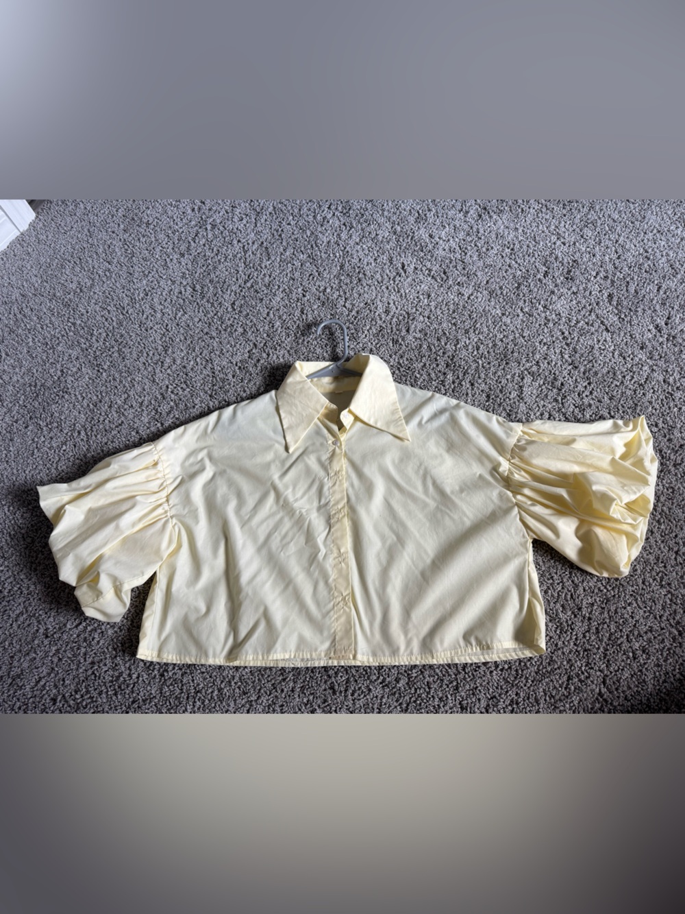 SHEIN Pale Yellow Cropped Puff-Sleeve Button-Down Shirt